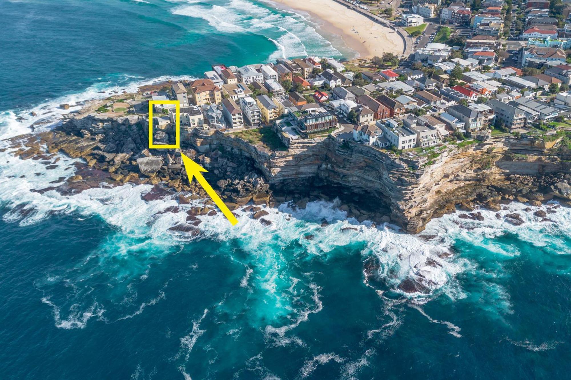 Upscale Cliffside Studio With Ocean Views North Bondi Sydney Exterior foto
